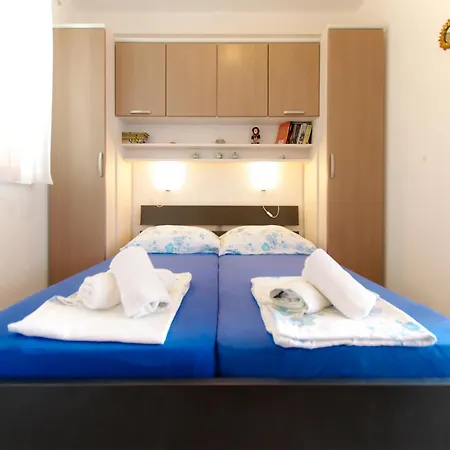 Apartman Lungo Mare Id400